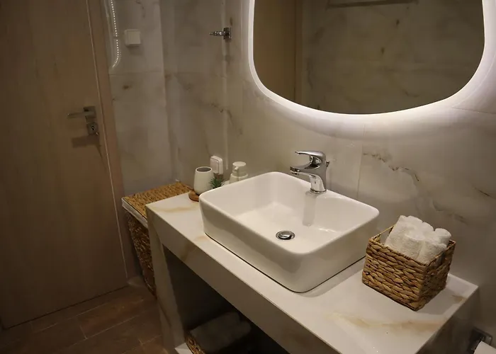 Merelia Luxury Charaki