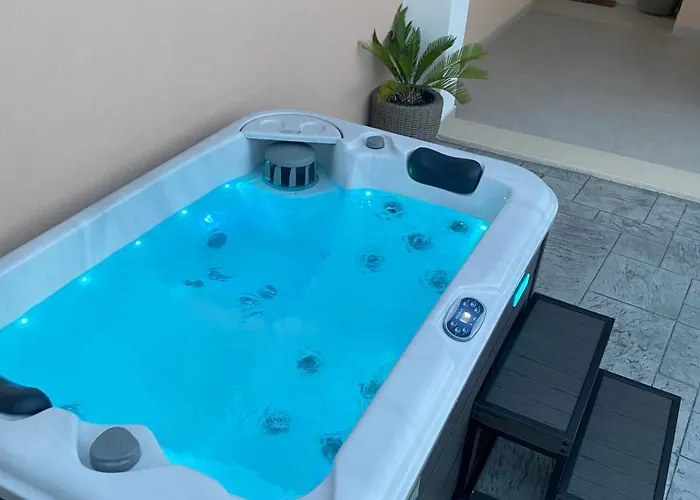 Merelia Luxury Charaki