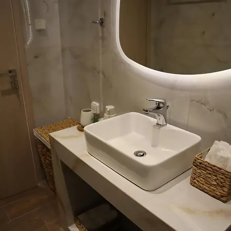 Merelia Luxury شاراكي