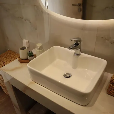 Merelia Luxury * شاراكي